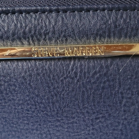 Steve Madden Blue Navy Wristlet  Wallet - Picture 5 of 8